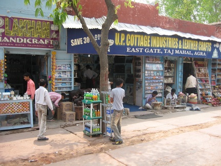 Vendors at Entrance